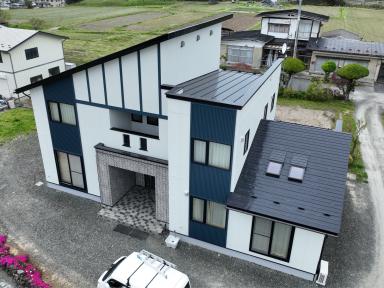 【奥州市】ハシモトホームのお家で塗装工事をしました。遮熱フッ素塗料を使用し、新築のようなきれいな仕上がりになり満足しています!